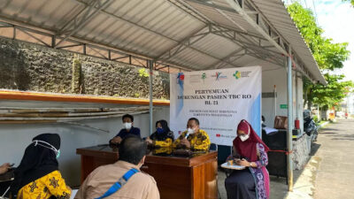 Mentari Sehat Indonesia Bersama RSUD Kraton Beri Motivasi dan Dukungan Pasien TBC