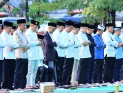 Wakapolri dan PJU Polri Salat Ied di Lapangan Bhayangkara