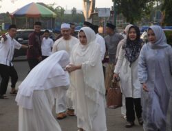 Bupati Pekalongan Sampaikan Permohonan Maaf dan Ajak Perkuat Persaudaraan di Sholat Idul Fitri