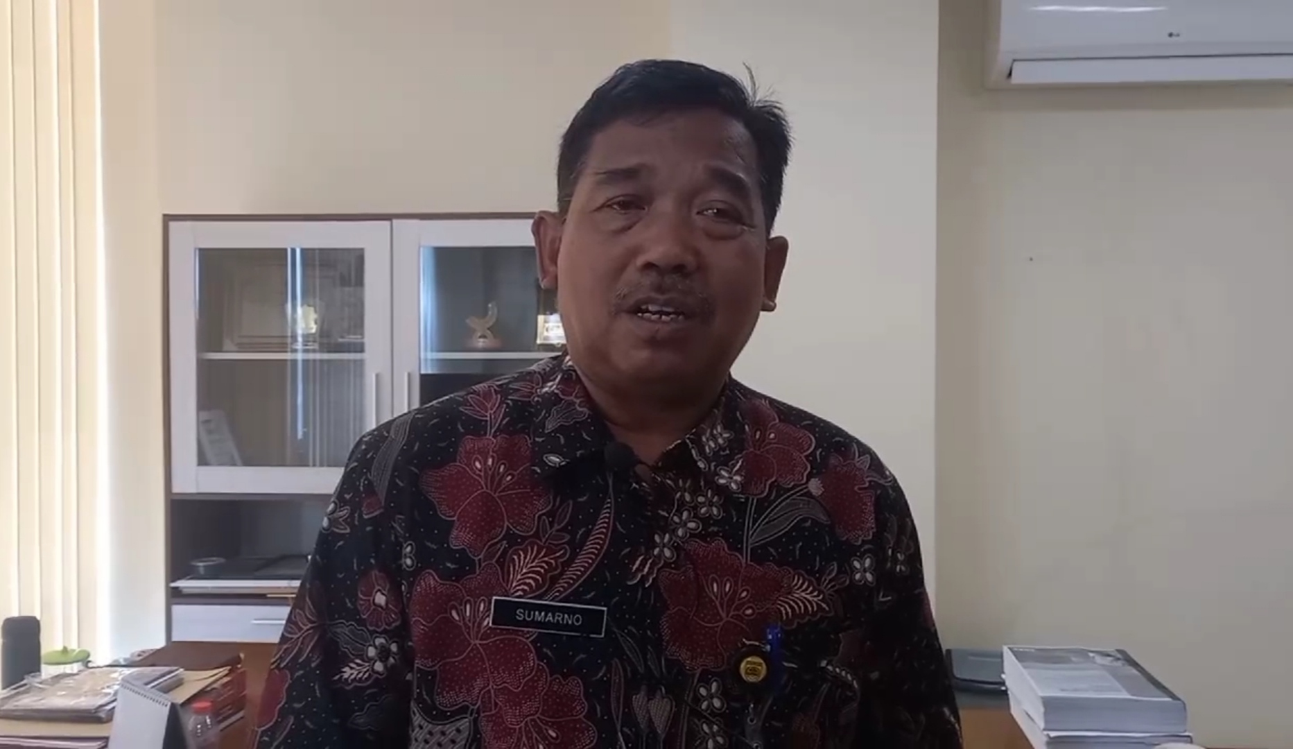 Kepala Disperinaker Sukoharjo, Sumarn( Tyo/e-channel)