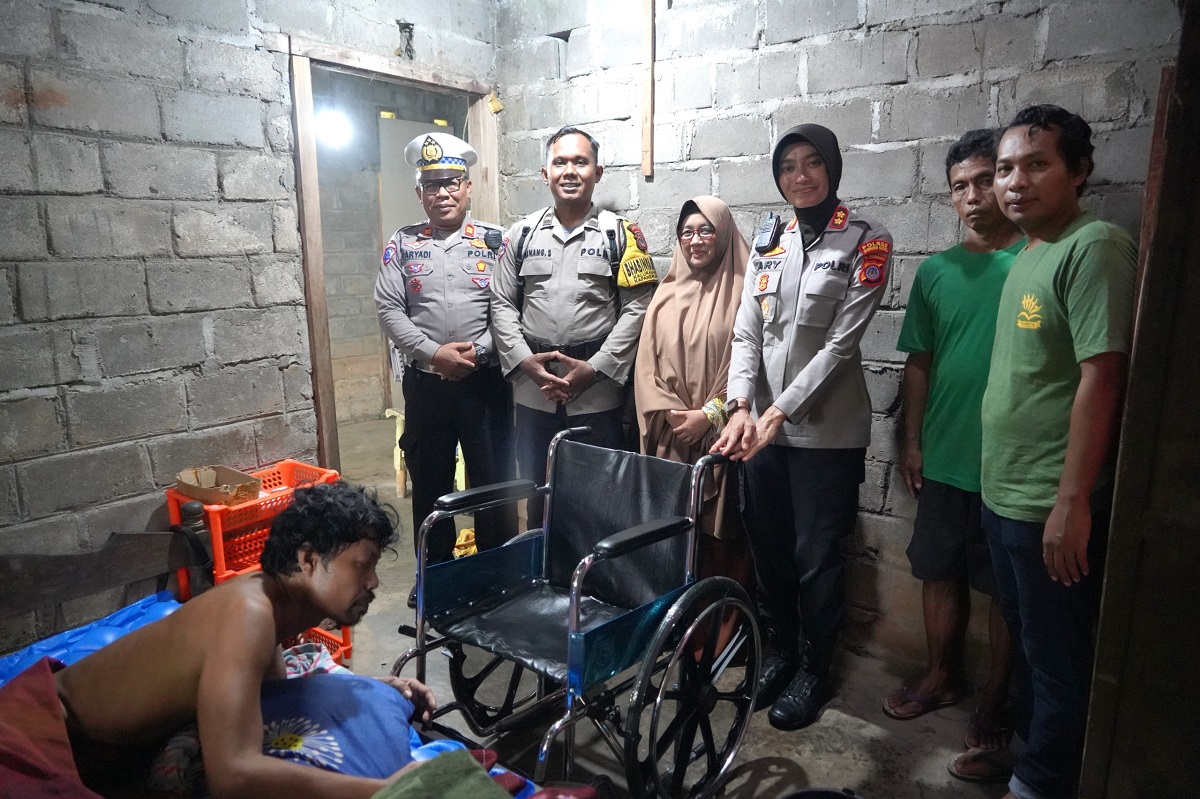 Polda DIY Bagi-bagi Bantuan selama Ramadhan