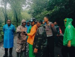 Detik-Detik Longsor Menghantam Kendaraan di Jalur Cangar-Pacet, Terekam Kamera