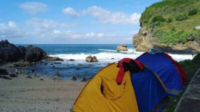 7 Hidden Gem Pantai di Wonogiri yang Masih Alami, Indah Seperti Lukisan