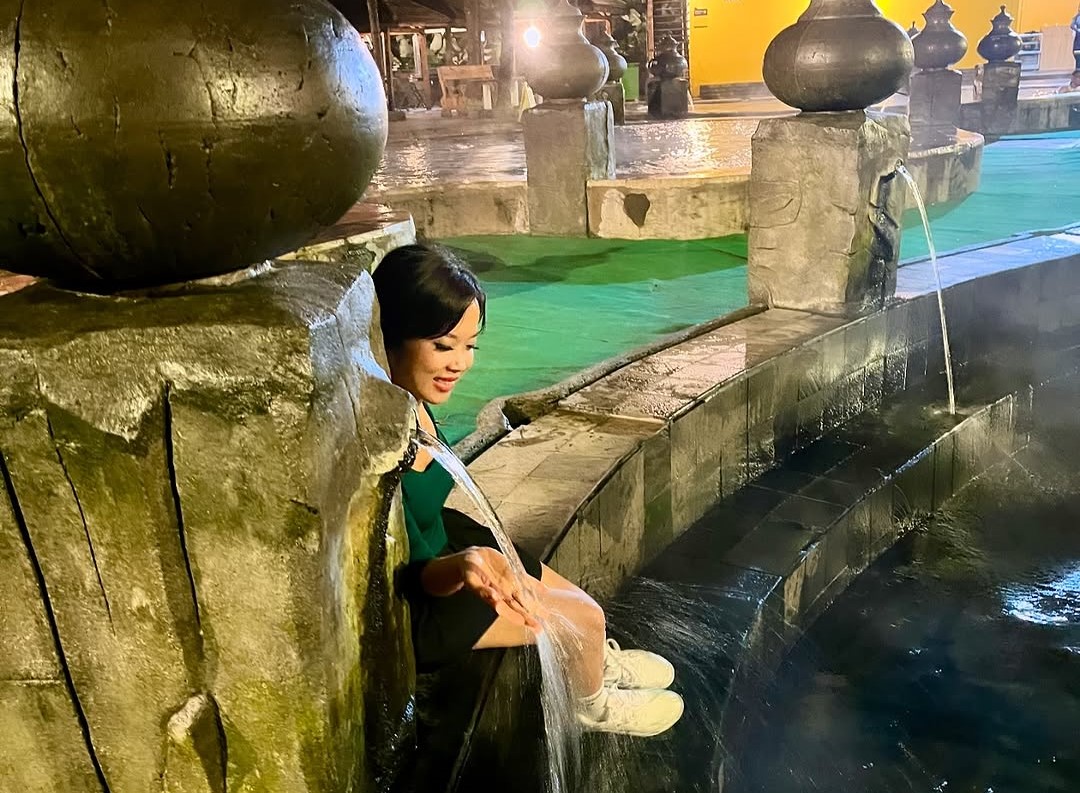 Pemandian Air Panas Guci: Keindahan Alam dan Khasiat Kesehatan