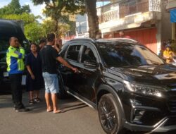 Lima mobil Terlibat Kecelakaan Beruntun di Jalan Raya Pusat Kota Klaten