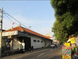 KAI Daop 6 Yogyakarta Menertibkan 13 Bangunan di Kawasan Lempuyangan