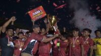 BUPATI SERAHKAN HADIAH JUARA 1 BUPATI CUP KARANGANYAR